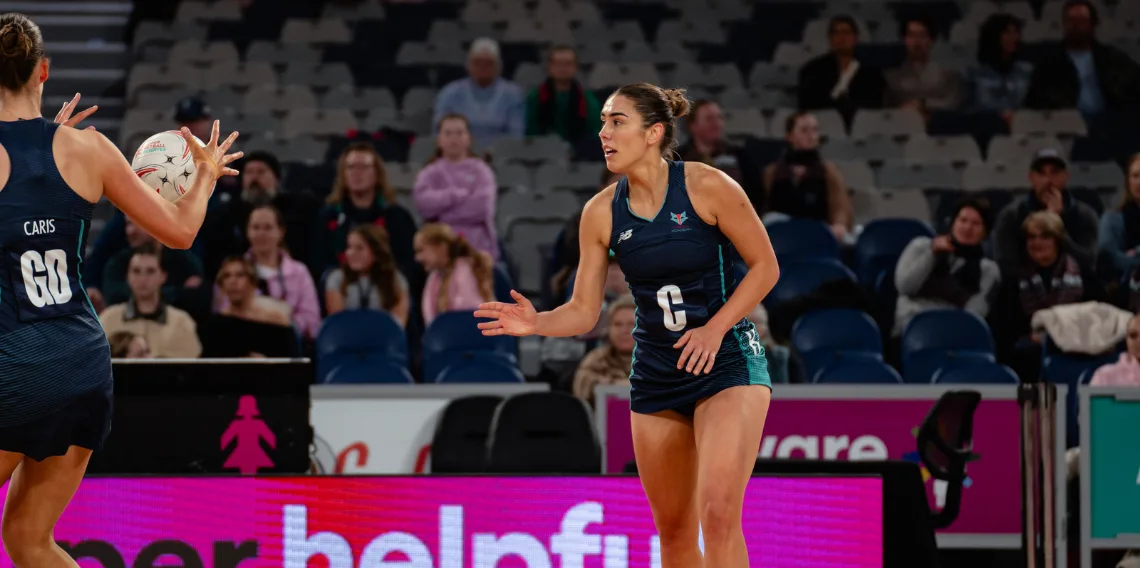 Web story tile Vixens 1140x568 15